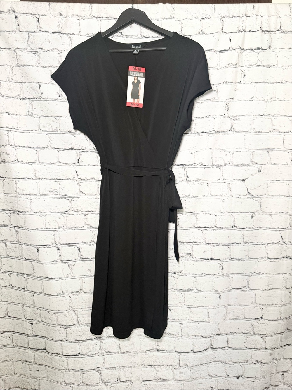 New Look Black Wrap Midi Dress with Self-Tie Belt. Size M